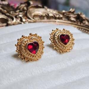 Vintage Avon Harmonious Heart Gold Tone Ruby Red Rhinestone Stud Earrings